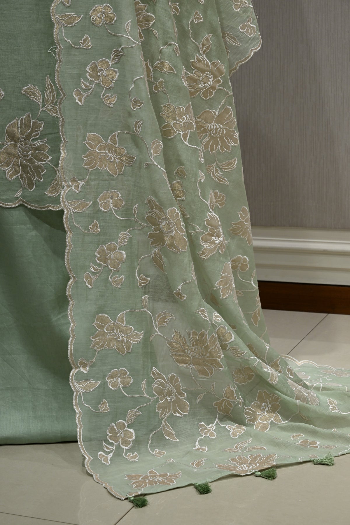 Pure Malmal Cotton Suit Set with Crepe Bottom & Four-Side Cutwork Dupatta