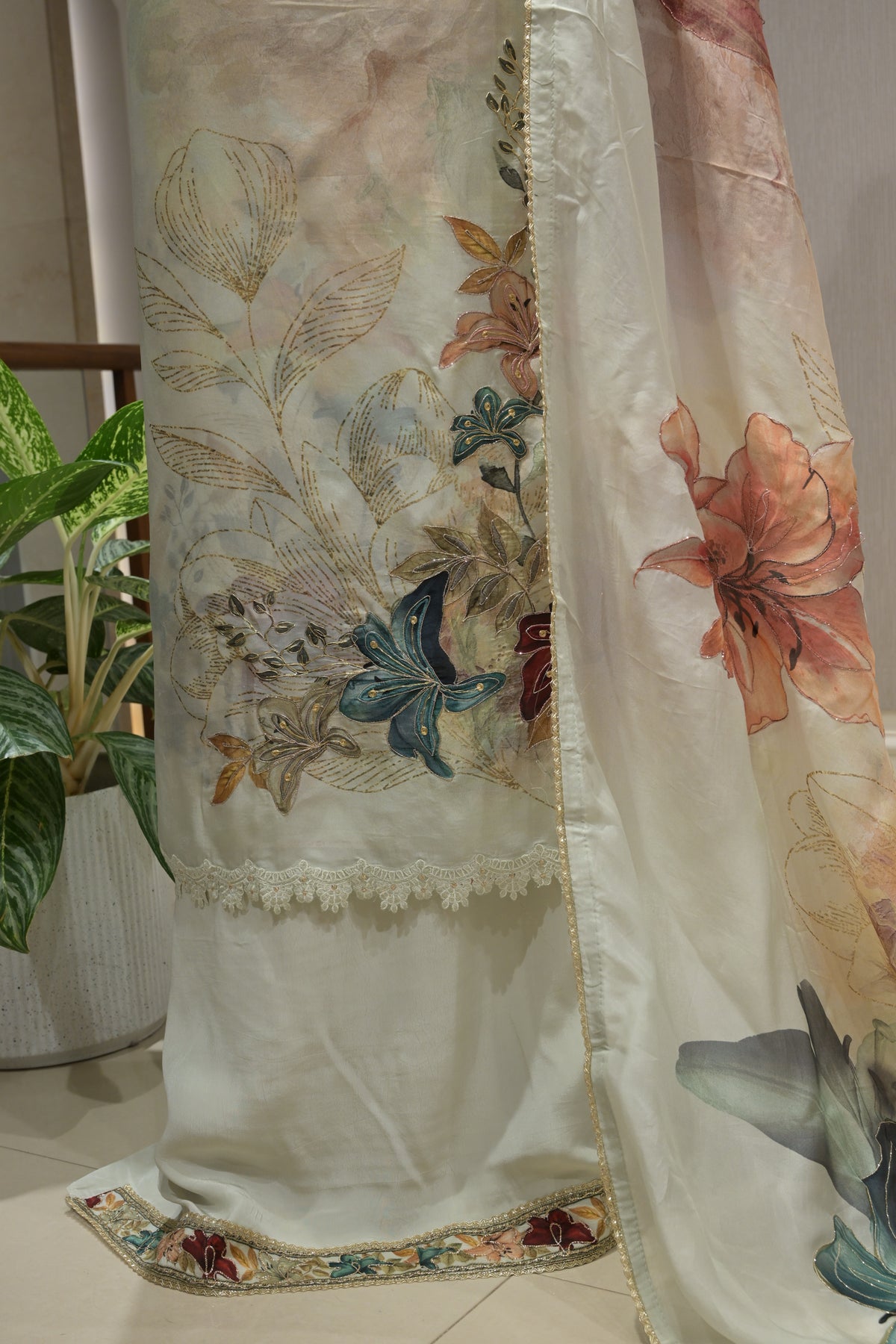 Elegant Printed Organza Suit Set with Silk Bottom &amp; Highlighted Organza Dupatta