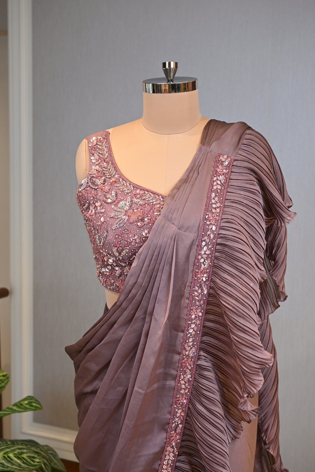 Mauve Taupe Crafted In Luxurious Chinnon Saree