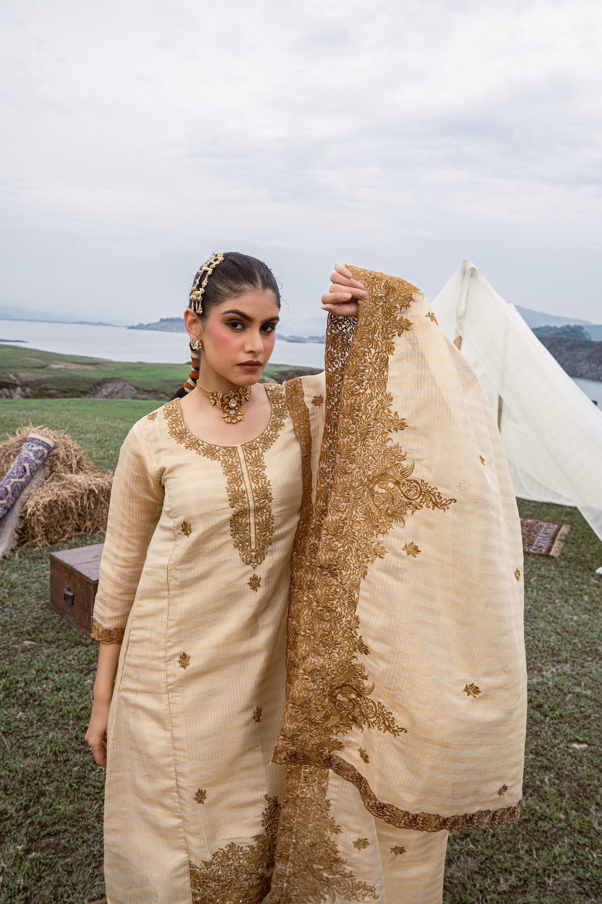 Shimmer Silk Thread-Embroidered Unstitched Suit Set