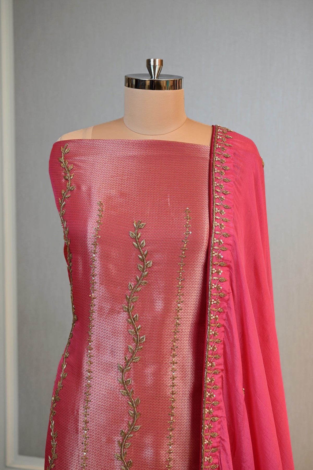 Elegant Shimmer Embroidery Unstitching Set&nbsp;